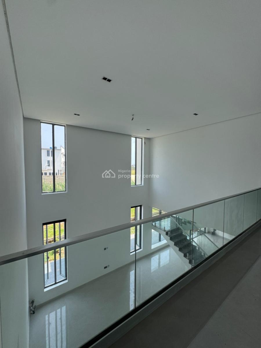 Aesthetically Pleasing 4 Bedroom Semi-detached Duplex with a Garden, Cowrie Creek Estate, Ikate, Lekki, Lagos, Semi-detached Duplex for Sale