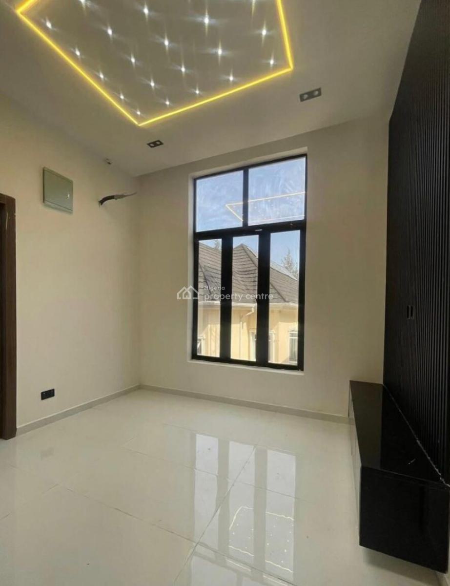 4 Bedroom Fully Detached Duplex with Bq, Ikota, Lekki, Lagos, Detached Duplex for Rent