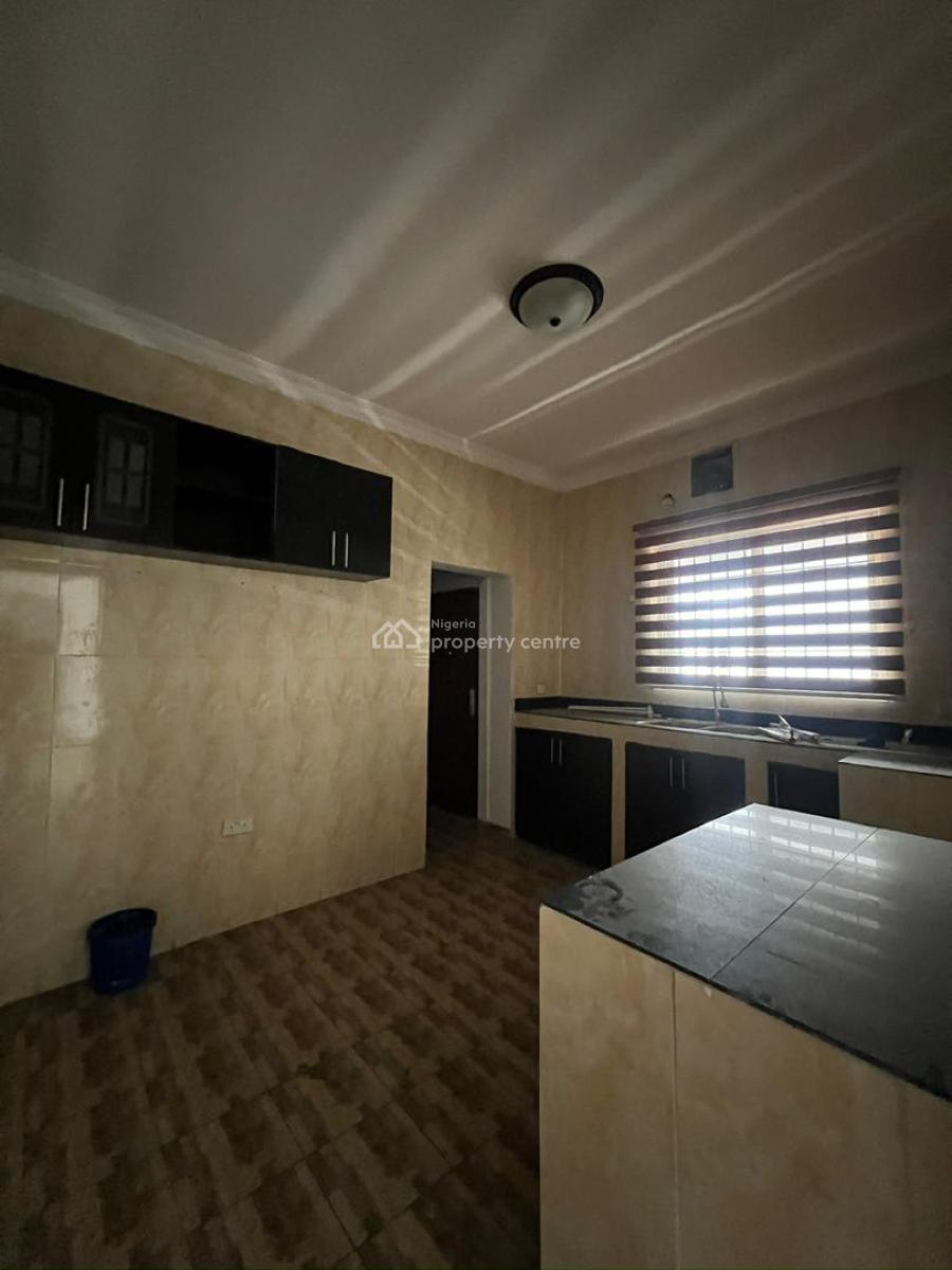 Spacious Fully Service 2 Bedroom Apartment at Jakande Osapa, Jakande Osapa Lekki, Osapa, Lekki, Lagos, Flat / Apartment for Rent