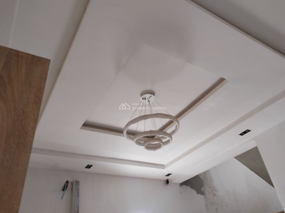 5 Bedroom Detached Duplex, Magodo, Lagos, Detached Duplex for Sale