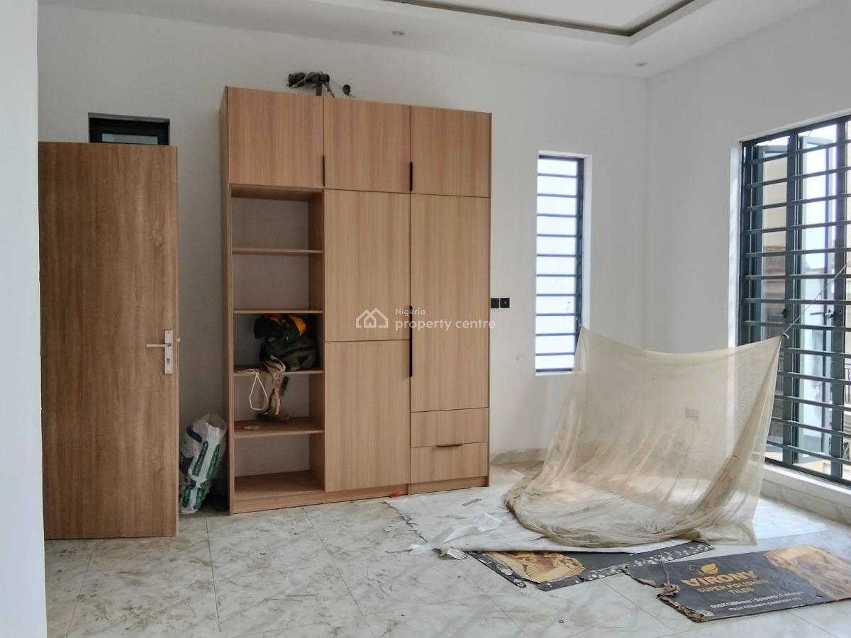 5 Bedroom Detached Duplex, Magodo, Lagos, Detached Duplex for Sale