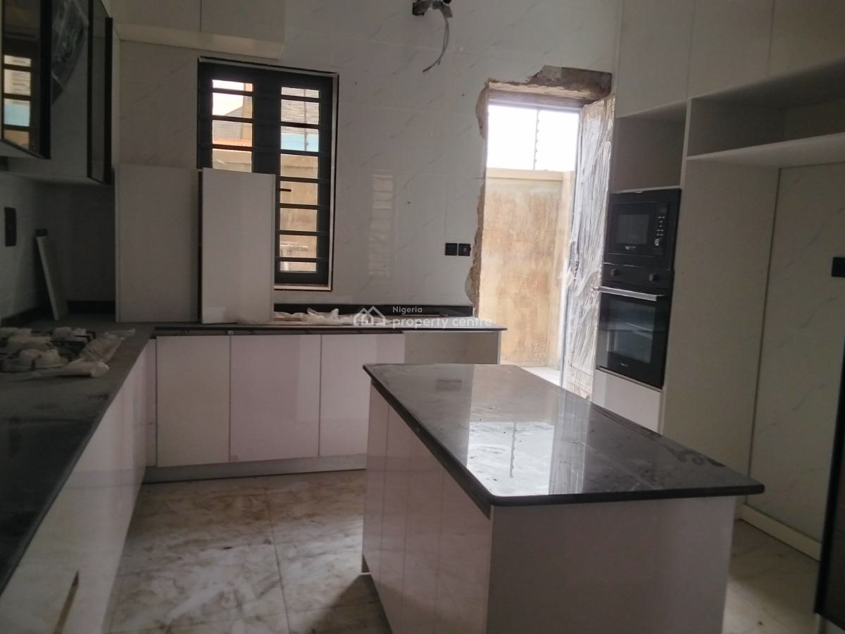 5 Bedroom Detached Duplex, Magodo, Lagos, Detached Duplex for Sale