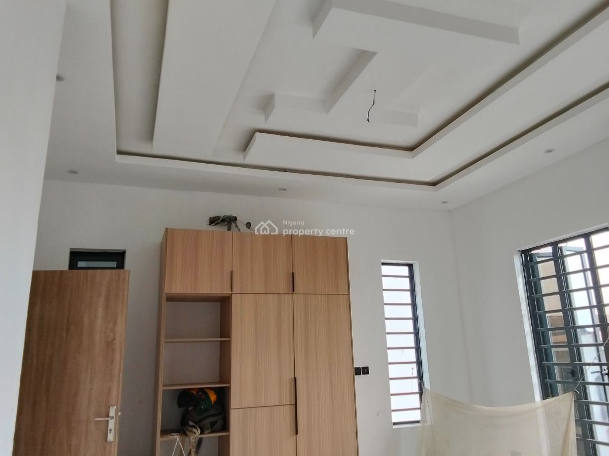 5 Bedroom Detached Duplex, Magodo, Lagos, Detached Duplex for Sale