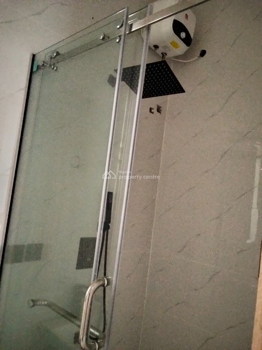 5 Bedroom Detached Duplex, Magodo, Lagos, Detached Duplex for Sale