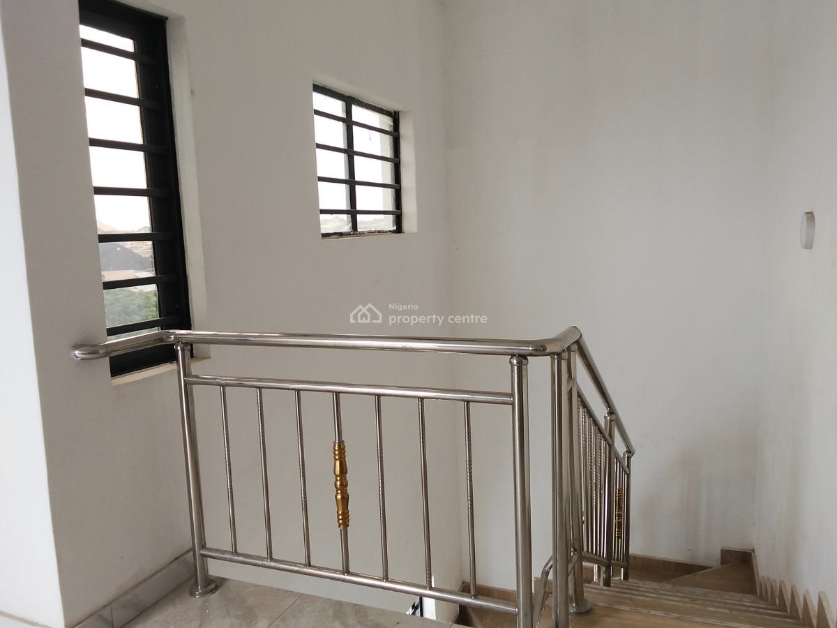 5 Bedroom Detached Duplex, Magodo, Lagos, Detached Duplex for Sale