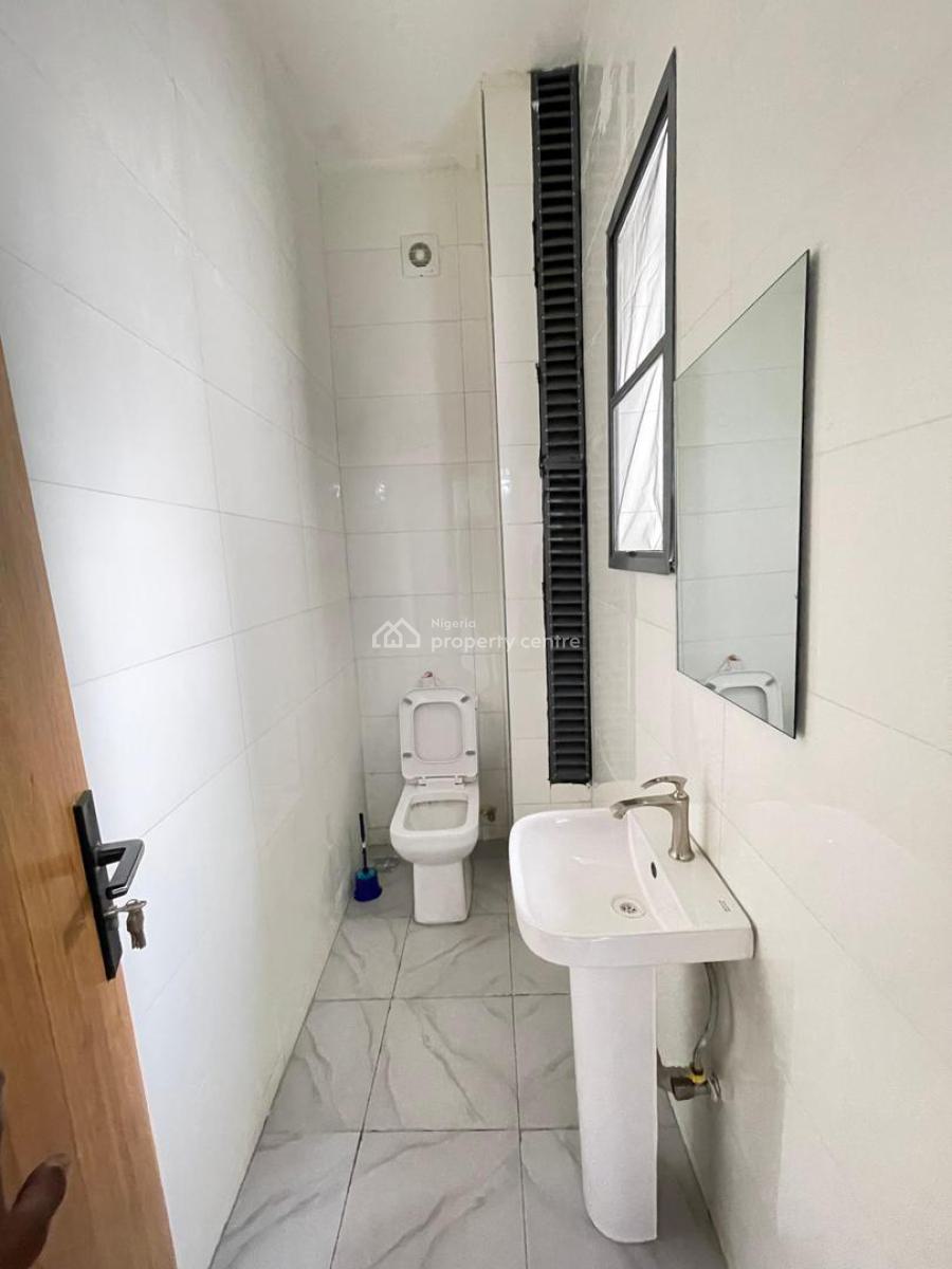 a Room Self-contained   Location Okun Mopo, Okun Mopo, Ajah, Lagos, Self Contain (single Rooms) for Rent