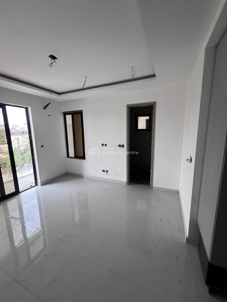 Luxurious Serviced 4 Bedroom Maisonette with Swimming Pools and Gym, Off Bourdillon Road, Ikoyi, Lagos, Flat / Apartment for Sale
