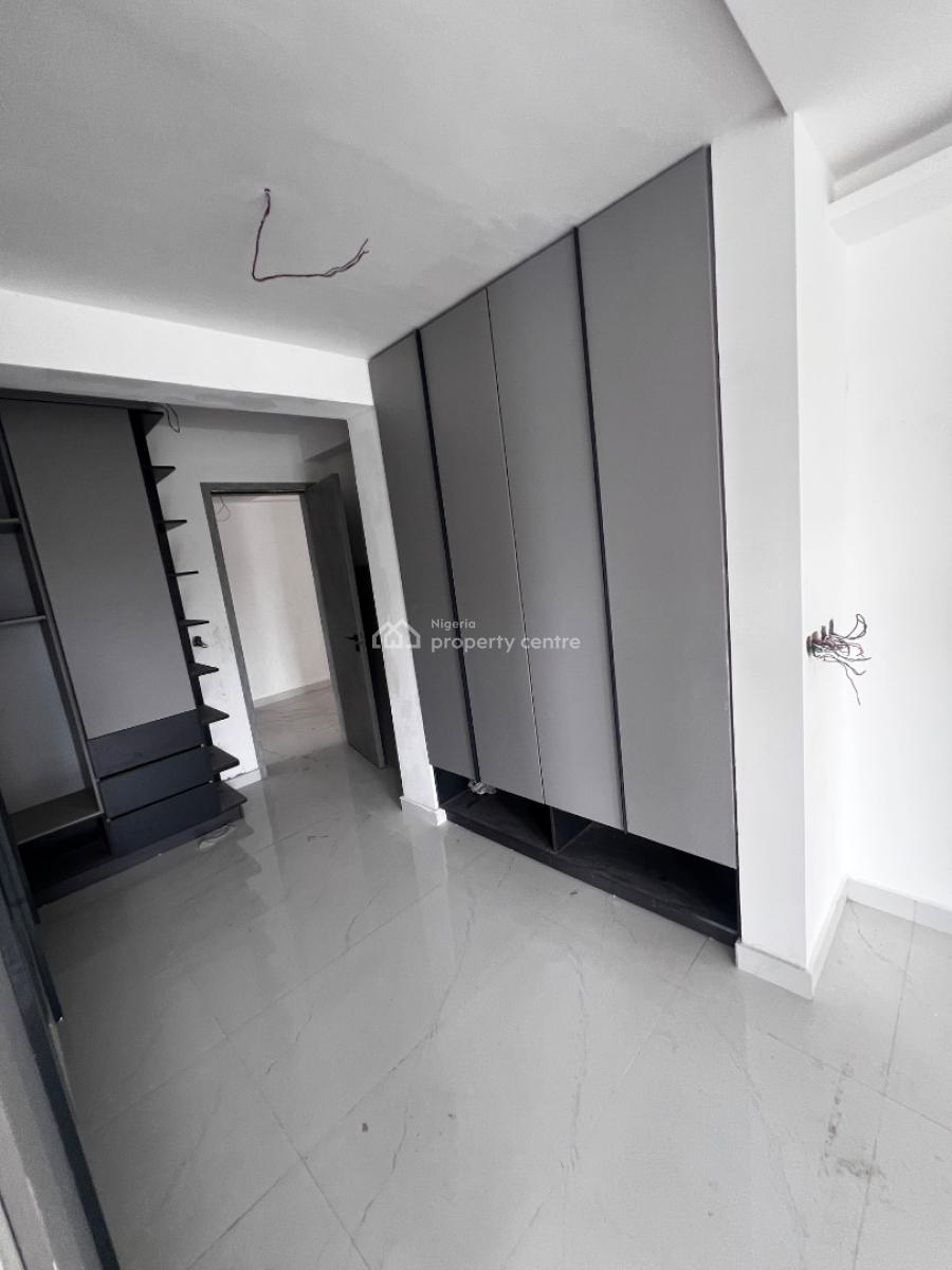 Luxurious Serviced 4 Bedroom Maisonette with Swimming Pools and Gym, Off Bourdillon Road, Ikoyi, Lagos, Flat / Apartment for Sale