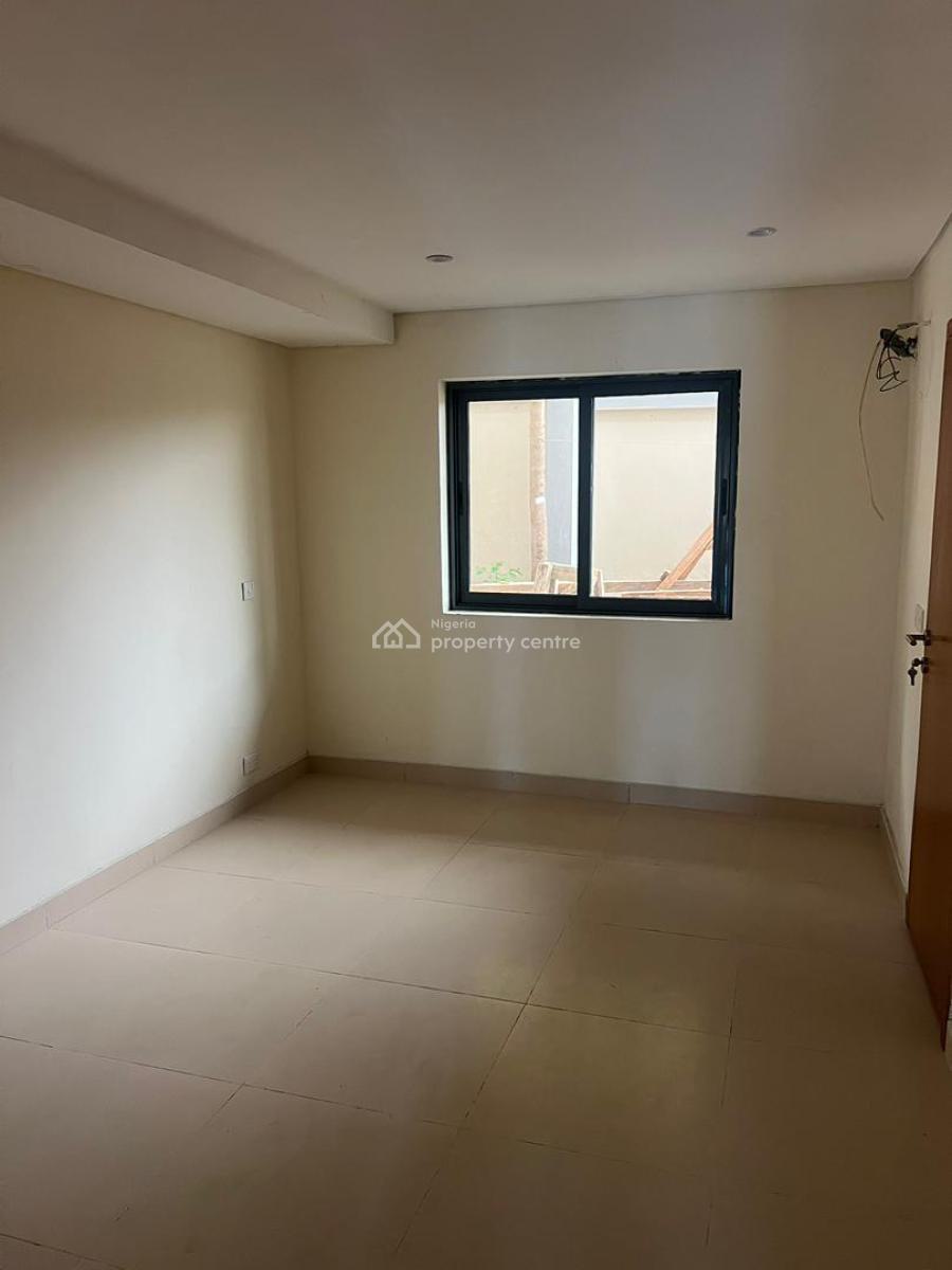 4 Bedroom Terrace Duplex with Court Yard + Bq, Omole Phase 1, Omole Phase 1, Ikeja, Lagos, Terraced Duplex for Sale