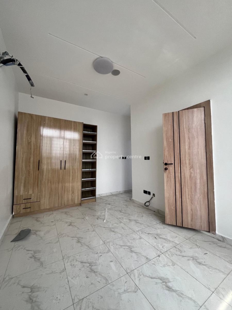 Brand New 2 Bedroom Service Apartment with Swimming Pool and Gym, Ologolo, Lekki, Lagos, Flat / Apartment for Sale