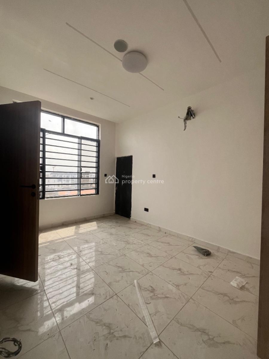 Brand New 2 Bedroom Service Apartment with Swimming Pool and Gym, Ologolo, Lekki, Lagos, Flat / Apartment for Sale