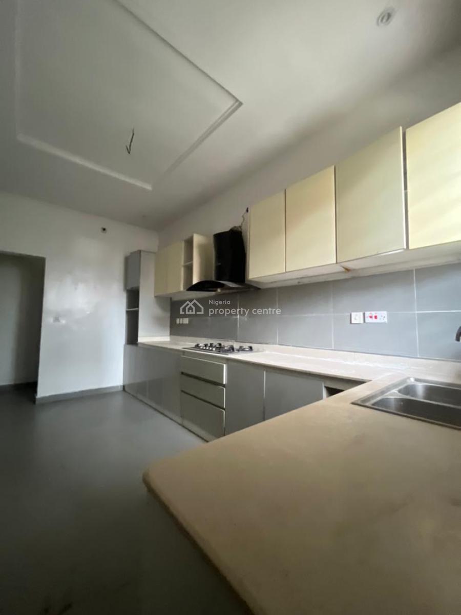 Spacious 4 Bedroom Serviced Terrace in a Private Estate at Ologolo, Ologolo, Lekki, Lagos, Terraced Duplex for Rent