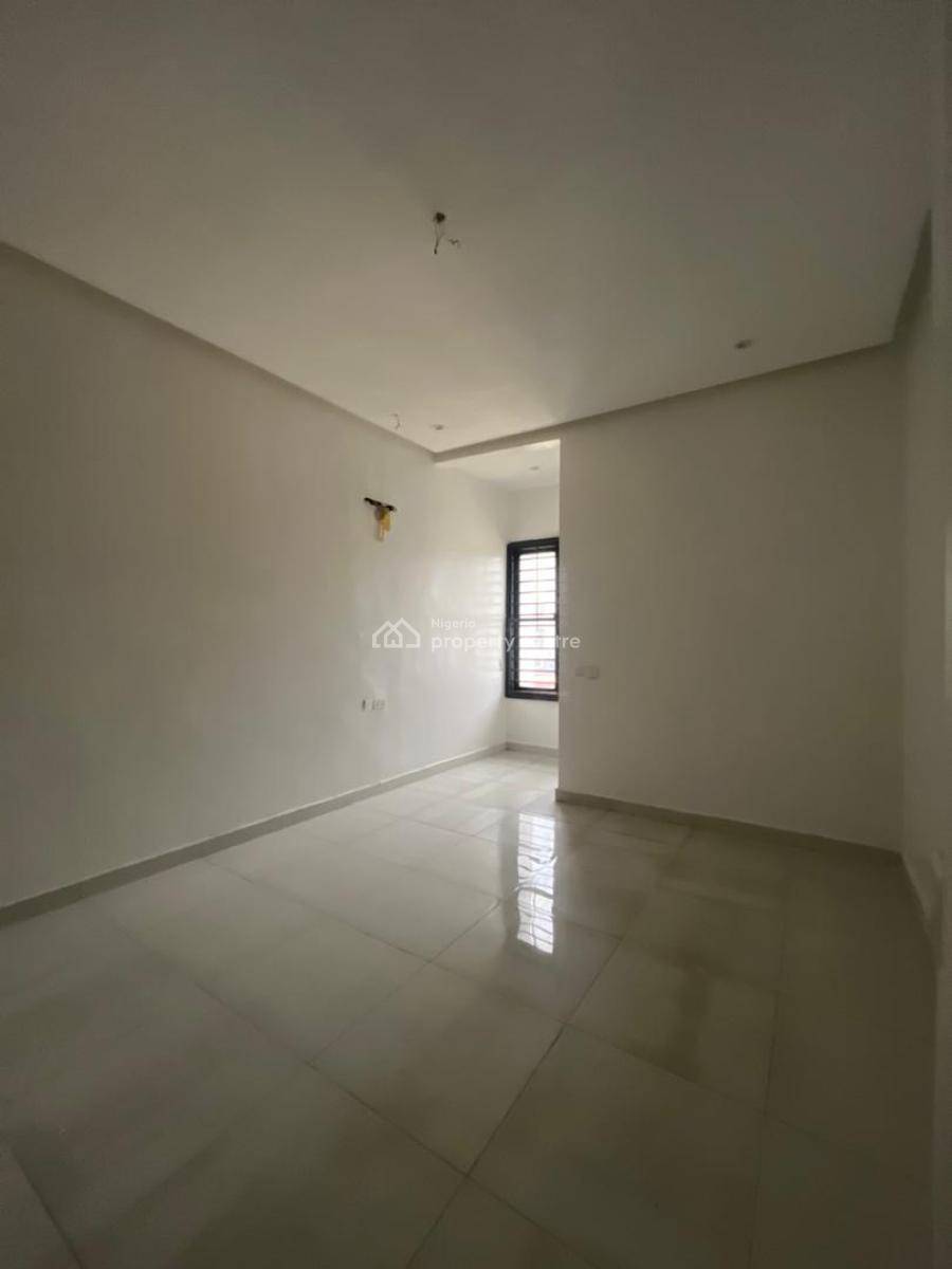 Spacious 4 Bedroom Serviced Terrace in a Private Estate at Ologolo, Ologolo, Lekki, Lagos, Terraced Duplex for Rent