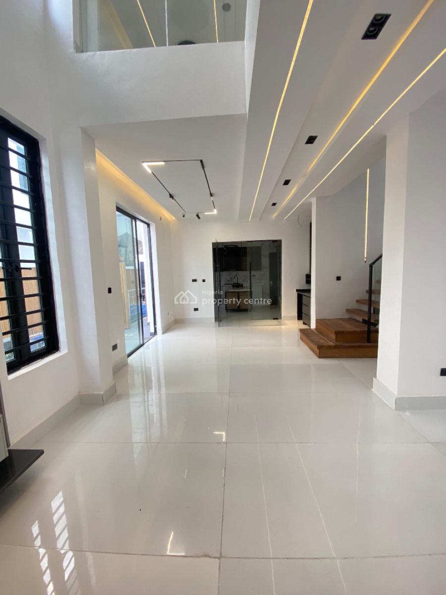 Luxury 5 Bedroom Fully Detached Duplex in a Private Estate at Lekki, Lekki Phase 1, Lekki, Lagos, Detached Duplex for Sale