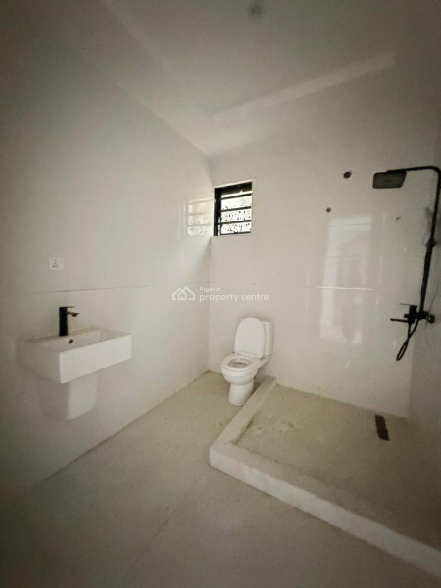 Spaciously Built 4 Bedroom Terrace  Duplex with Bq, Adeniyi Jones, Ikeja, Lagos, Terraced Duplex for Sale