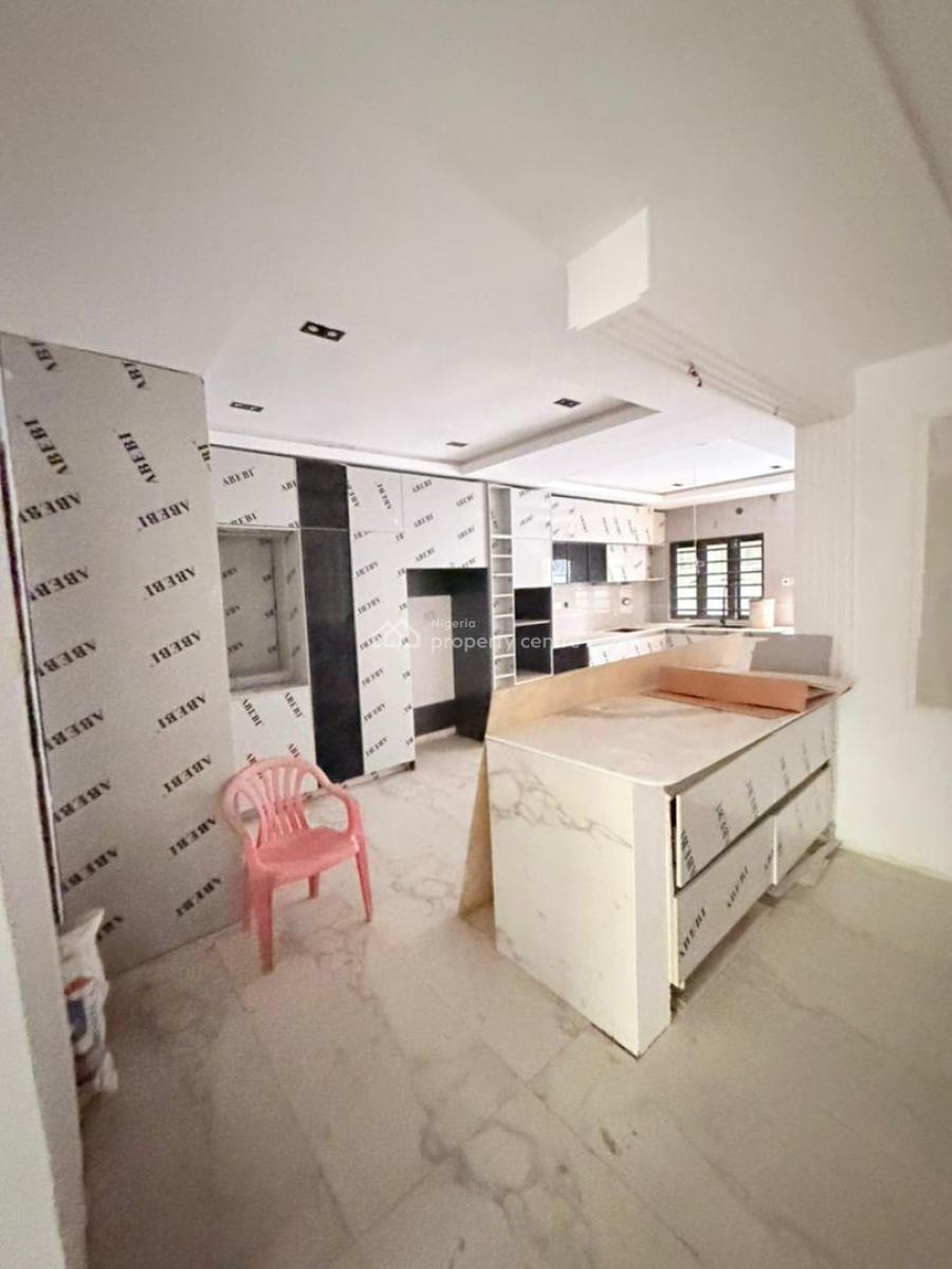 Spaciously Built 4 Bedroom Terrace  Duplex with Bq, Adeniyi Jones, Ikeja, Lagos, Terraced Duplex for Sale