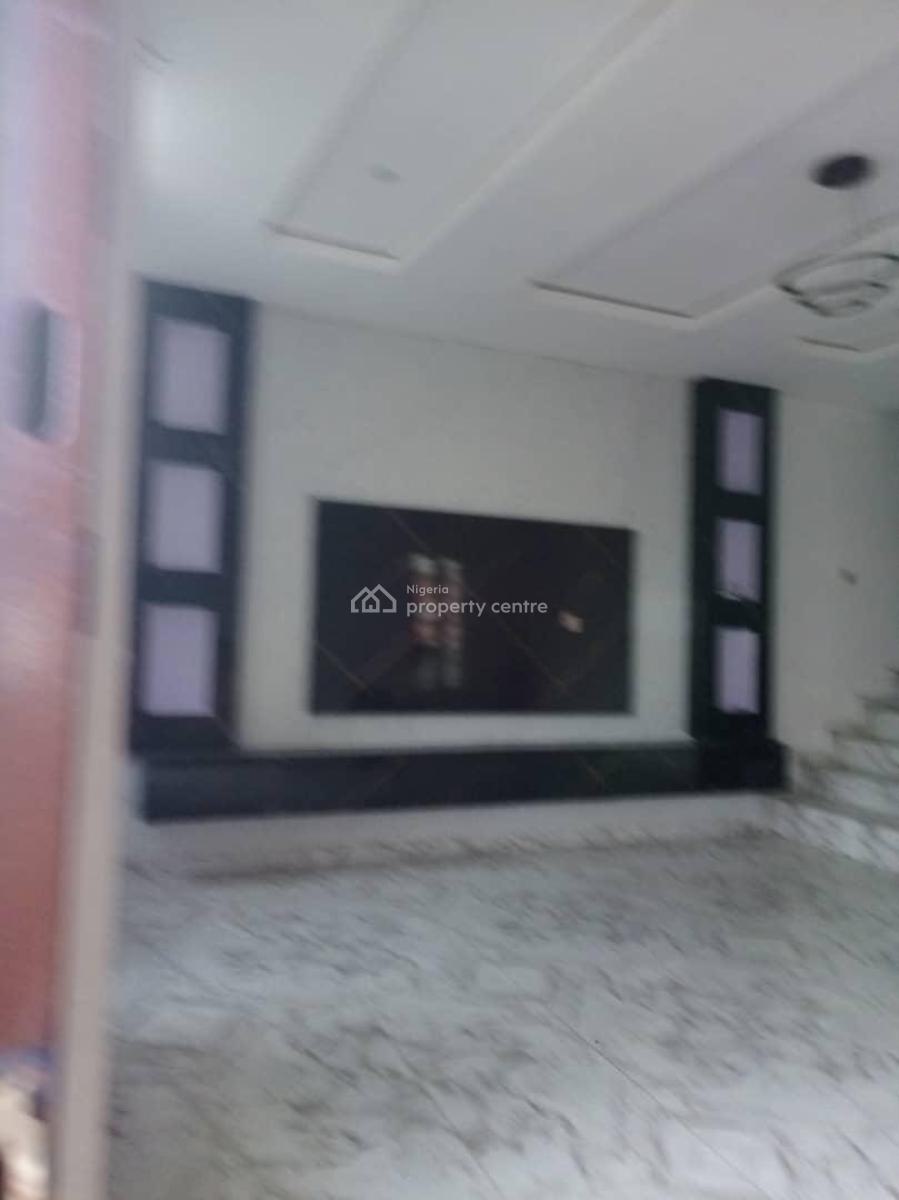 Spacious 4-bedroom Semi-detached Duplex with Private Compound, Thomas Estate, Ajah, Lagos, Semi-detached Duplex for Rent