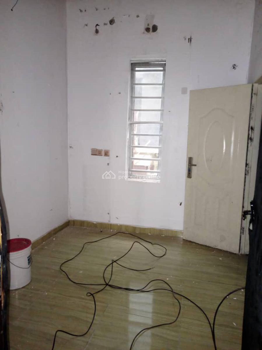 Spacious 4-bedroom Semi-detached Duplex with Private Compound, Thomas Estate, Ajah, Lagos, Semi-detached Duplex for Rent