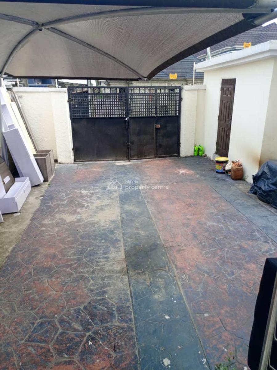 Spacious 4-bedroom Semi-detached Duplex with Private Compound, Thomas Estate, Ajah, Lagos, Semi-detached Duplex for Rent