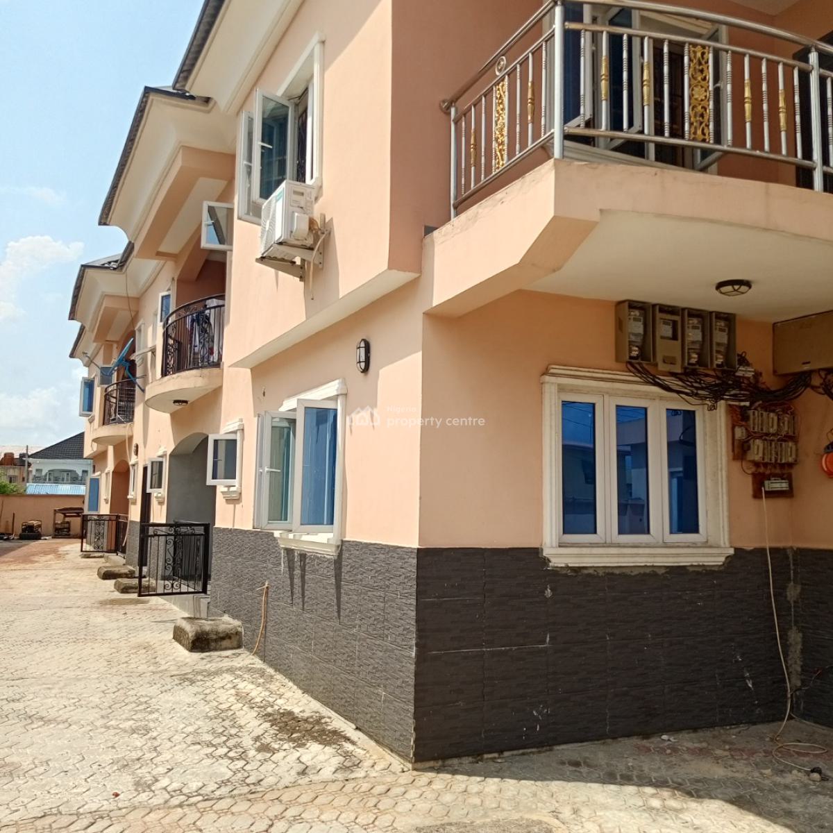 Spacious and Sharp 3bedroom Apartment (downstairs), Badore Ajah-lekki, Badore, Ajah, Lagos, Flat / Apartment for Rent