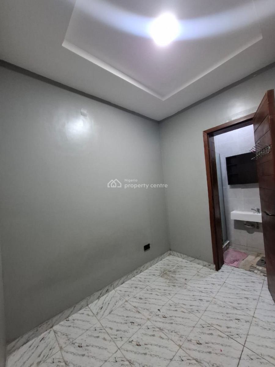 Luxury 4 Bedroom Terrace Duplex, Olaleye Estate,iponri, Surulere, Lagos, Terraced Duplex for Rent