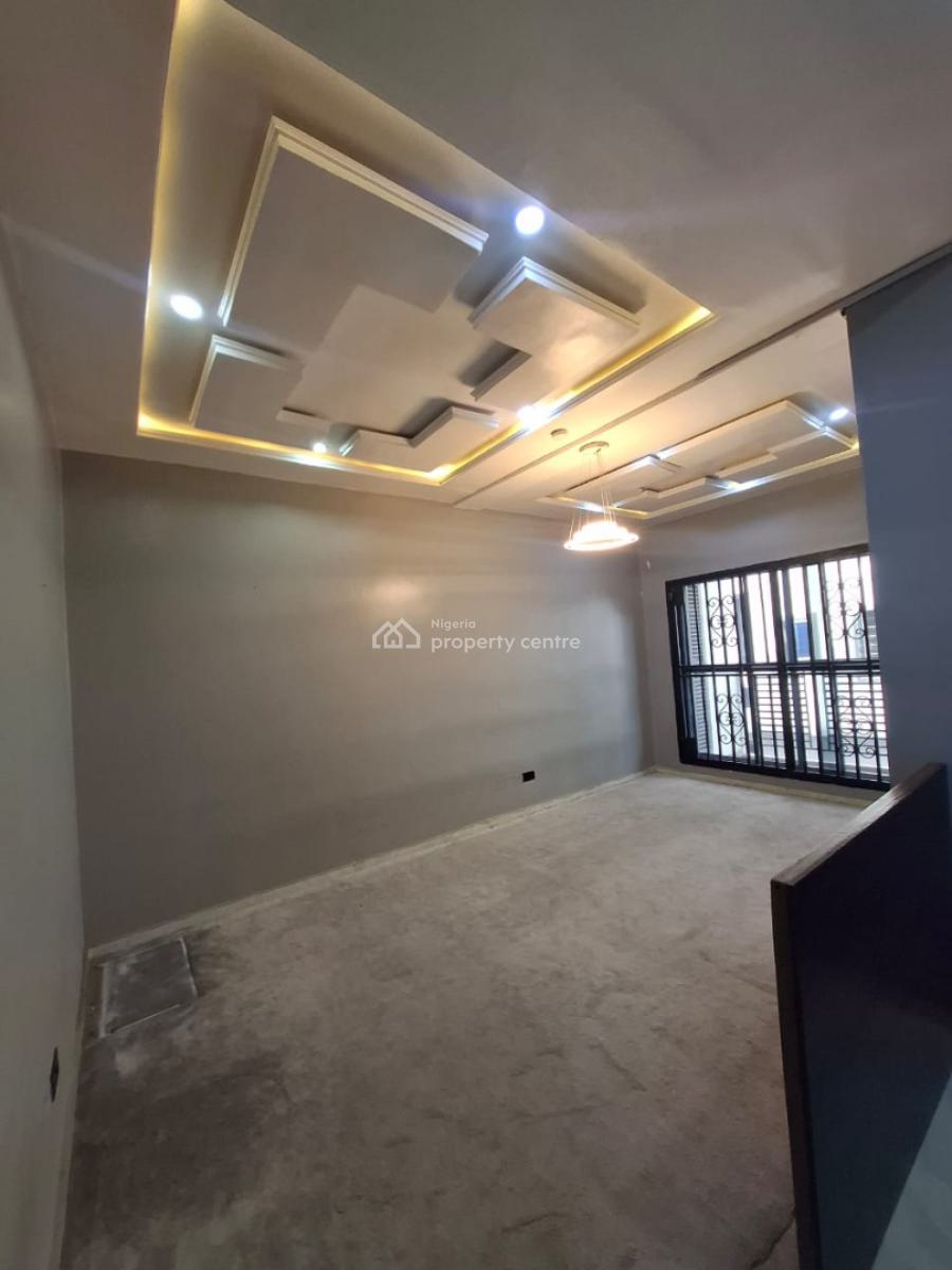 Luxury 4 Bedroom Terrace Duplex, Olaleye Estate,iponri, Surulere, Lagos, Terraced Duplex for Rent