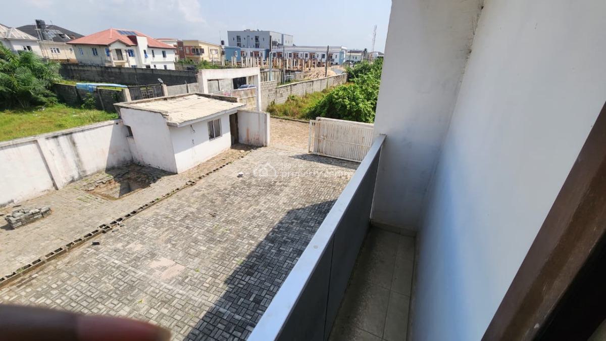 Spacious 3 Bedroom Terrace with Bq, Lafiaji, Orchid Road, Ikota, Lekki, Lagos, Terraced Duplex for Rent