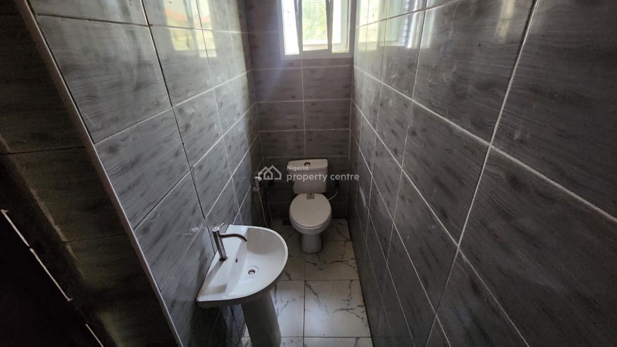 Spacious 3 Bedroom Terrace with Bq, Lafiaji, Orchid Road, Ikota, Lekki, Lagos, Terraced Duplex for Rent