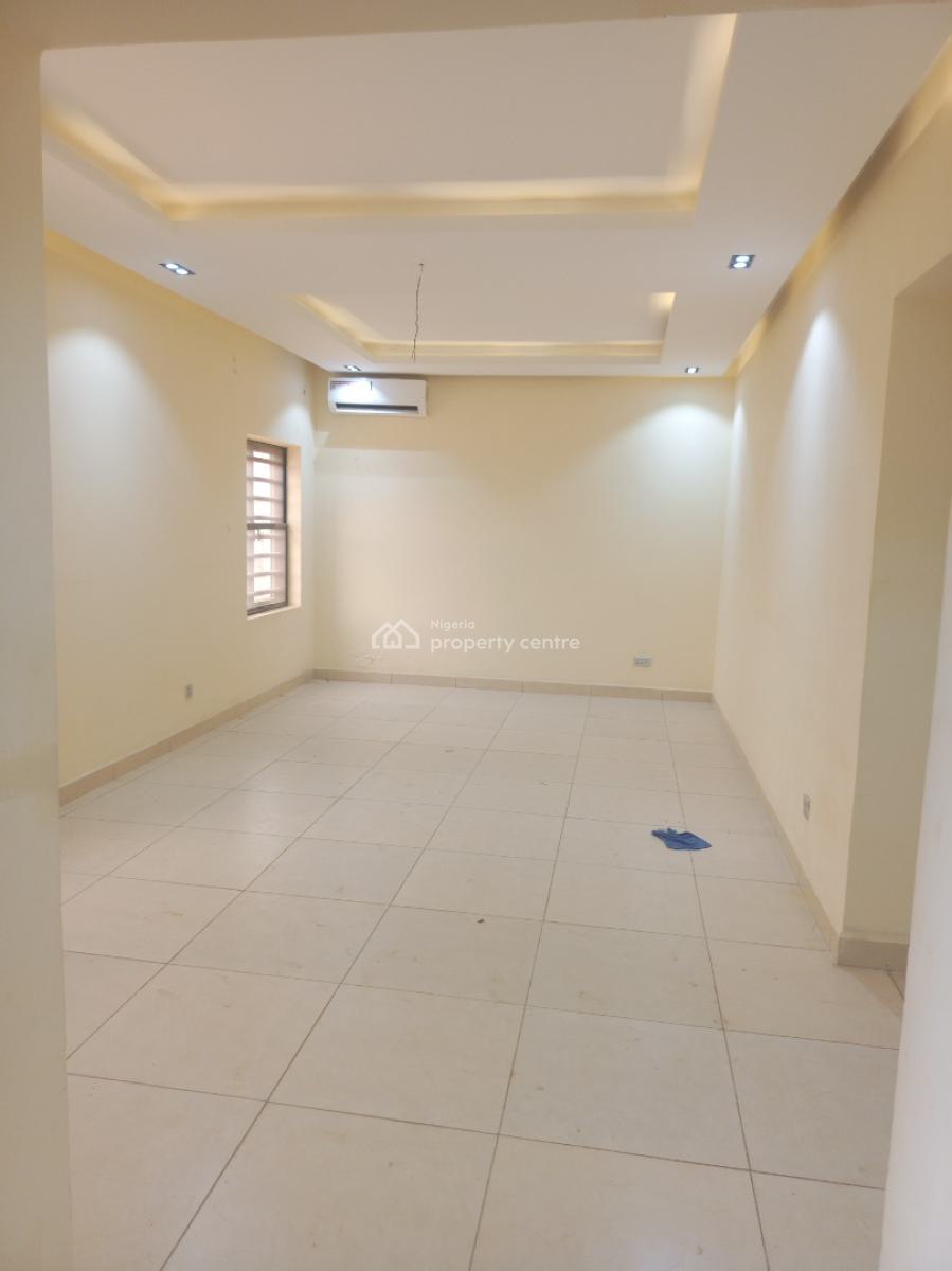 Strategically Located 3 Bedroom Block of Flat, Katampe, Abuja, Flat / Apartment for Rent