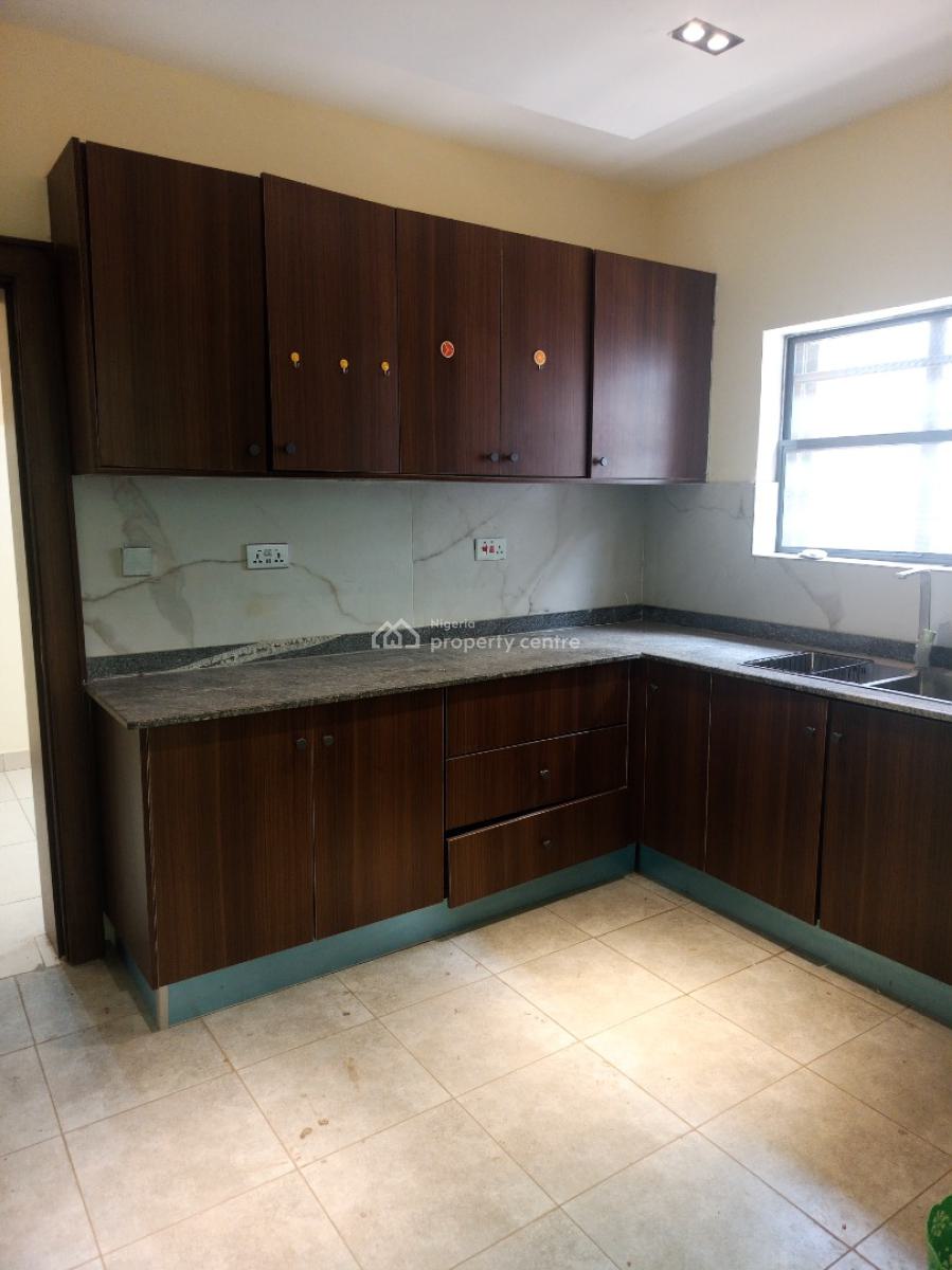 Strategically Located 3 Bedroom Block of Flat, Katampe, Abuja, Flat / Apartment for Rent