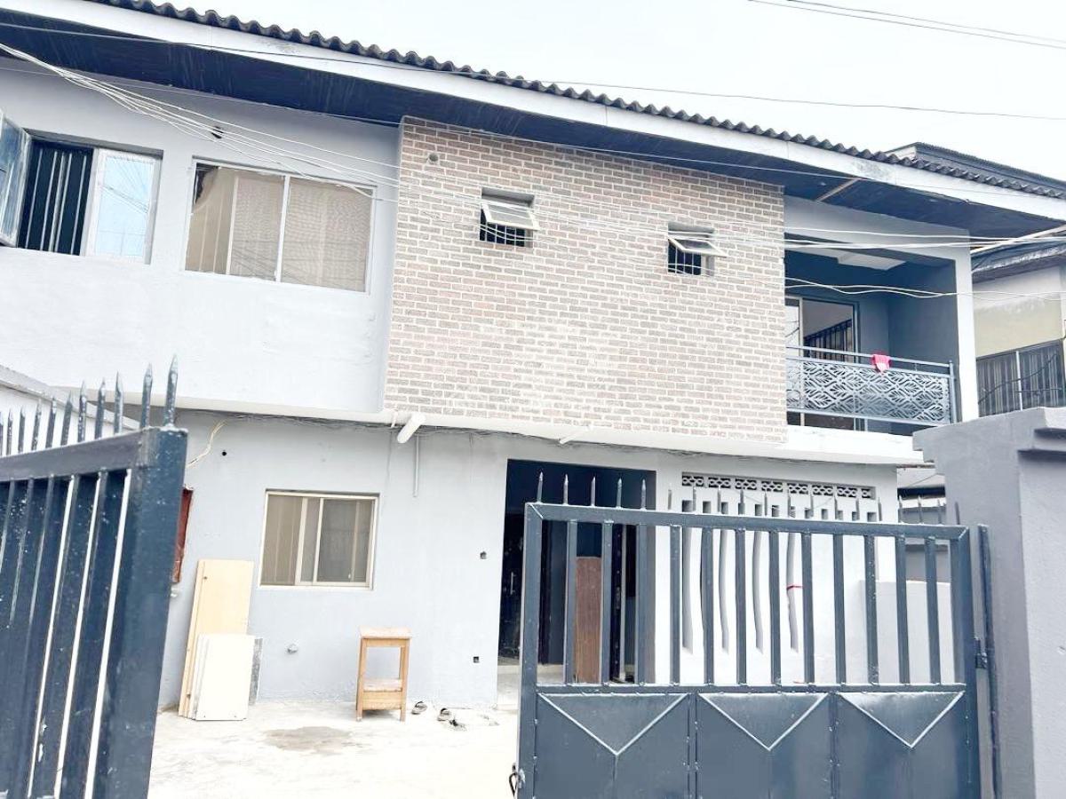 Newly Renovated 4 Bedroom Semi Detached Duplex in an Estate, Adeniyi Jones, Ikeja, Lagos, Semi-detached Duplex for Rent