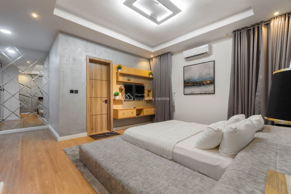 3 Bedroom Terrace Duplex with Ps5 Gym and Games, Admiralty Way, Lekki, Lagos, House Short Let