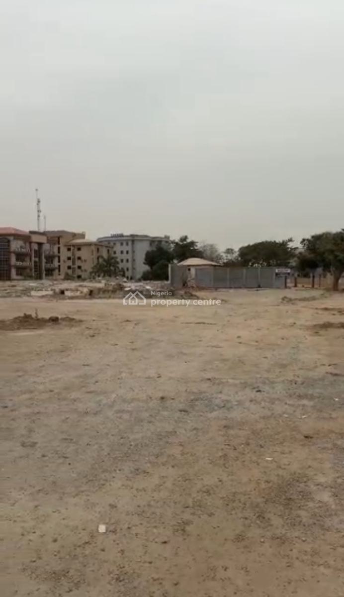 Well Positioned 7400sqm of Commercial Unspecified Land with C of O, Along Ahmadu Bello Express Way, Garki, Abuja, Commercial Land for Sale