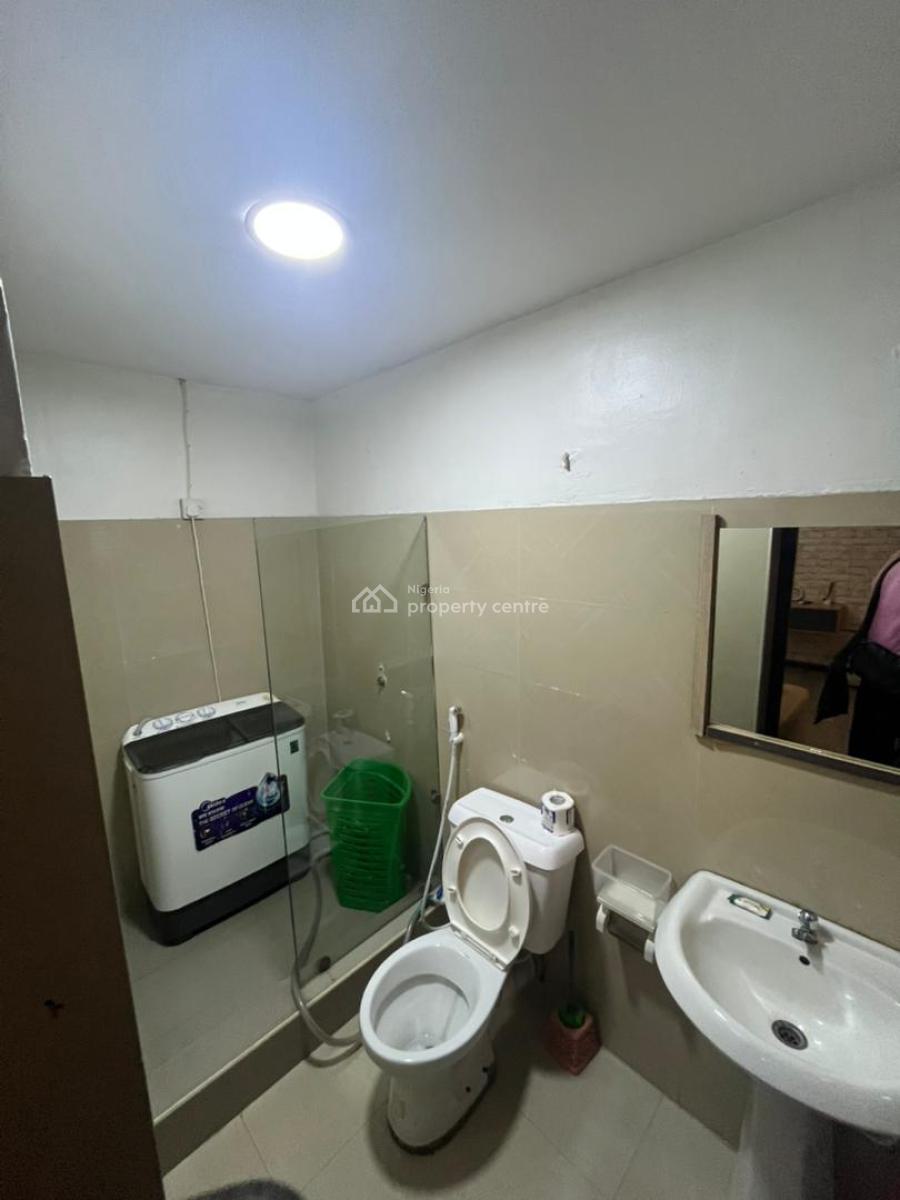 Cozy One Bedroom, Shonibare Estate, Ikeja, Lagos, Mini Flat (room and Parlour) Short Let