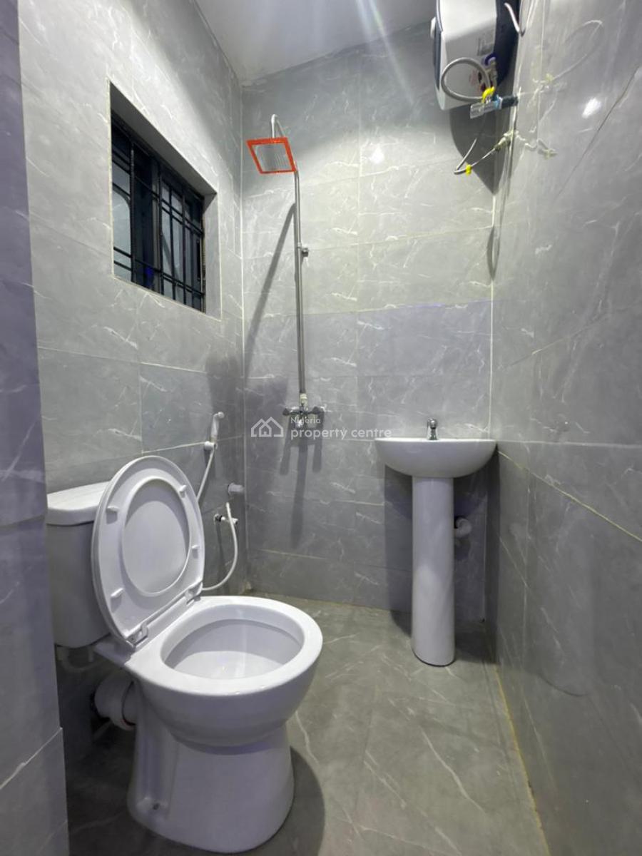 Cozy Simple Studio Apartment, Yaba, Lagos, Self Contain (single Rooms) Short Let
