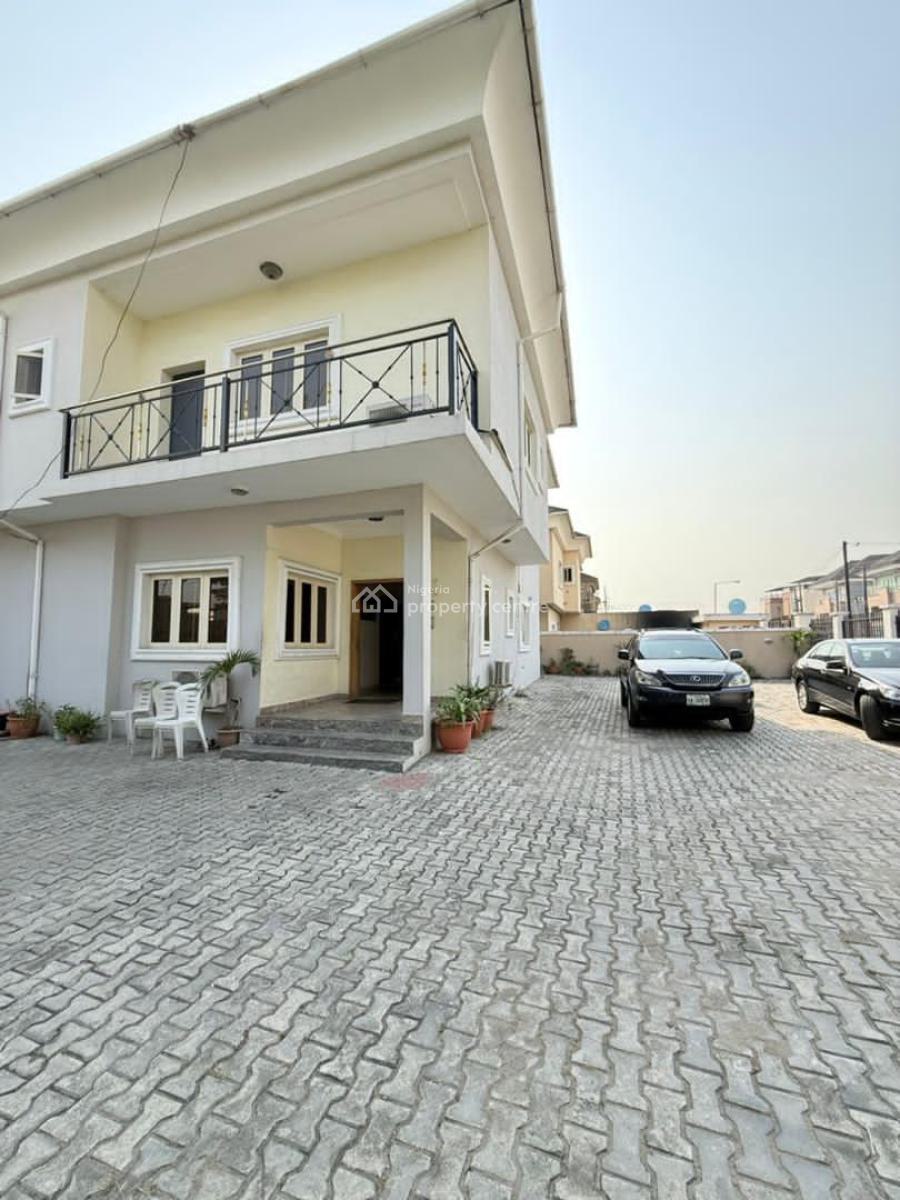a Well Maintained, Self Serviced 5 Bedroom Semi Detached House, Folashade Awe Street, Lekki, Lagos, Semi-detached Duplex for Rent