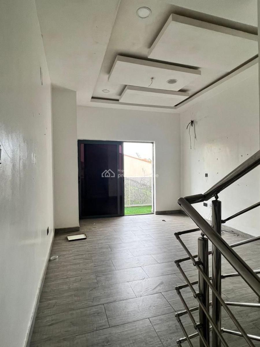Spacious 4 Bedroom Duplex in a Prestigious Well-secured Estate, Agungi East Estate Located Along Lekki-epe Expressway, Agungi, Lekki, Lagos, Terraced Duplex for Rent