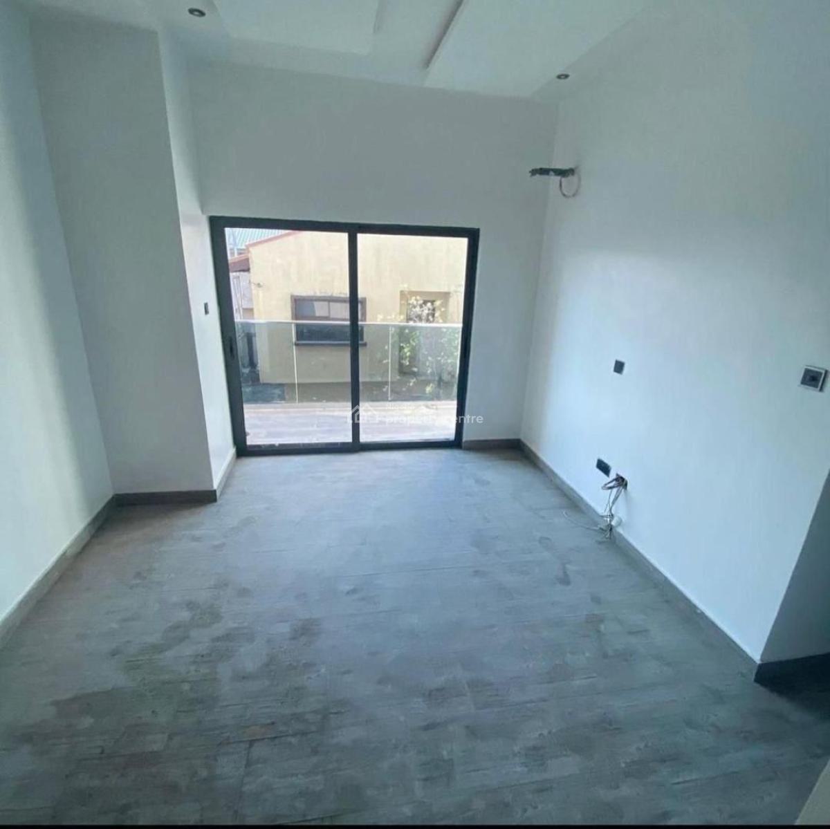 Spacious 4 Bedroom Duplex in a Prestigious Well-secured Estate, Agungi East Estate Located Along Lekki-epe Expressway, Agungi, Lekki, Lagos, Terraced Duplex for Rent