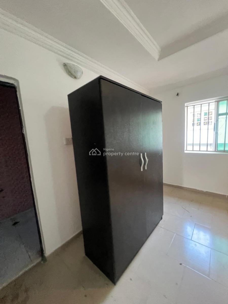 Standard 3 Bedroom in a Secured Neighborhood, Ologolo, Ologolo, Lekki, Lagos, Flat / Apartment for Rent