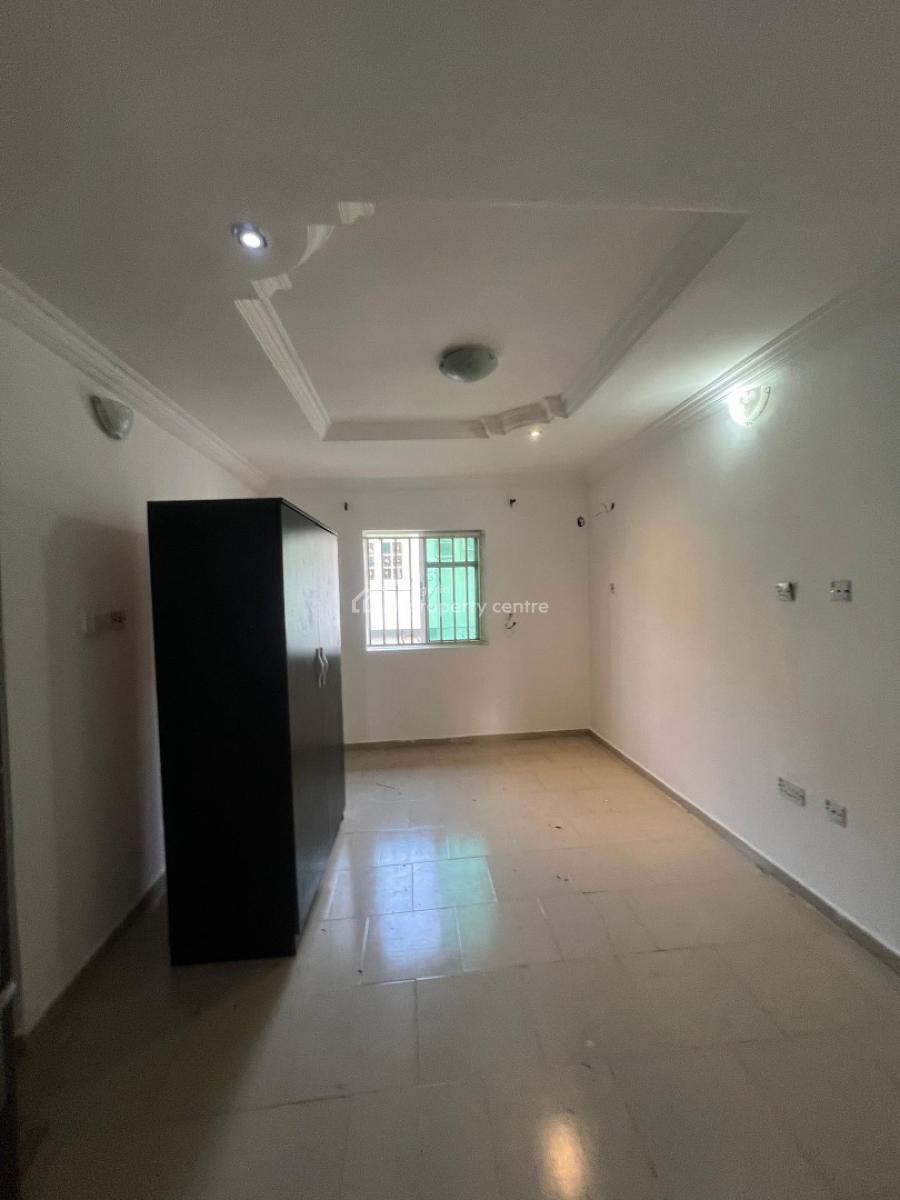 Standard 3 Bedroom in a Secured Neighborhood, Ologolo, Ologolo, Lekki, Lagos, Flat / Apartment for Rent