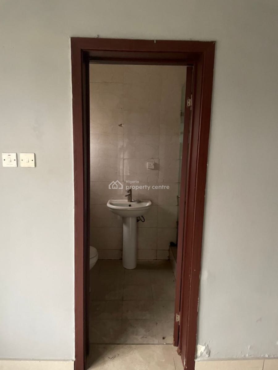 4 Bedroom Terrace House + Bq, Osapa, Lekki, Lagos, Terraced Duplex for Rent
