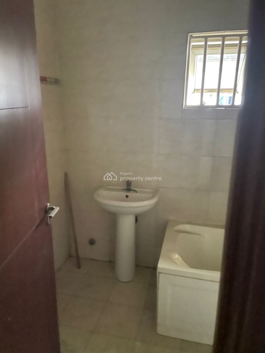 4 Bedroom Terrace House + Bq, Osapa, Lekki, Lagos, Terraced Duplex for Rent