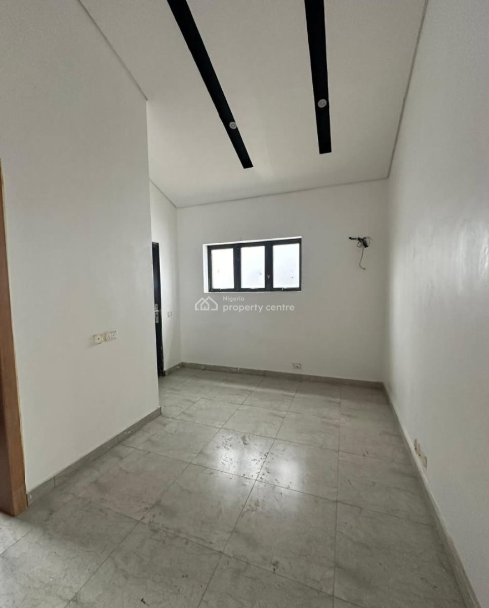 4 Bedroom En-suite Semi-detached Townhouse with a Penthouse Lounge Are, Lekki Phase 1, Lekki, Lagos, Semi-detached Duplex for Rent