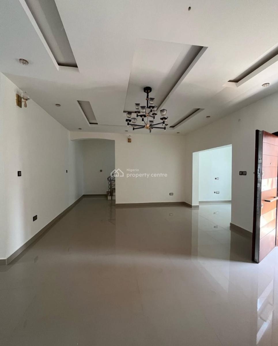 Serviced 4 Bedroom En-suite Townhouse. It Will Come with an Enclosed F, Ikate Elegushi, Lekki, Lagos, Terraced Duplex for Rent