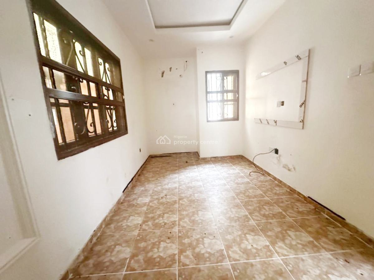 Luxury Mini Flat, Gra Phase 1, Magodo, Lagos, Mini Flat (room and Parlour) for Rent