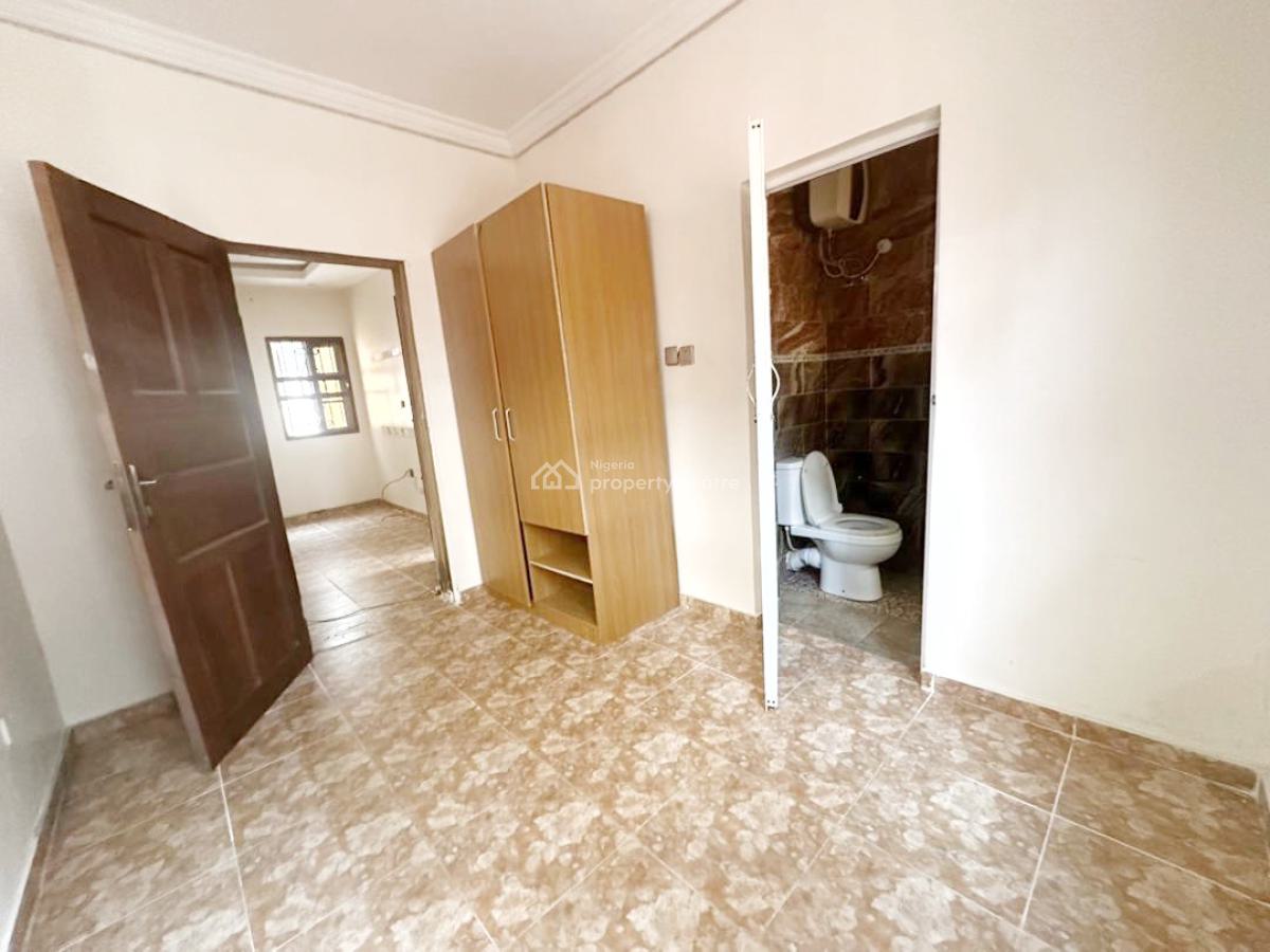Luxury Mini Flat, Gra Phase 1, Magodo, Lagos, Mini Flat (room and Parlour) for Rent