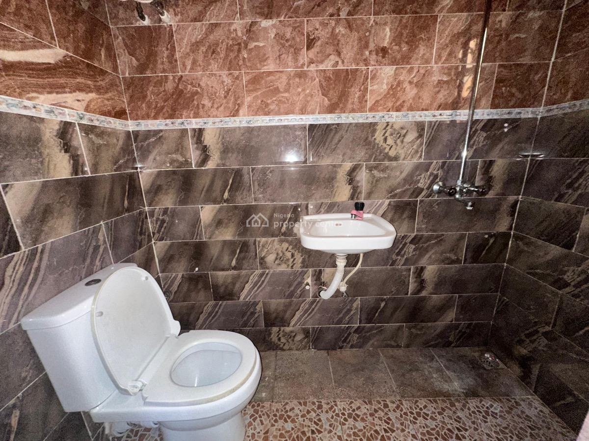 Luxury Mini Flat, Gra Phase 1, Magodo, Lagos, Mini Flat (room and Parlour) for Rent