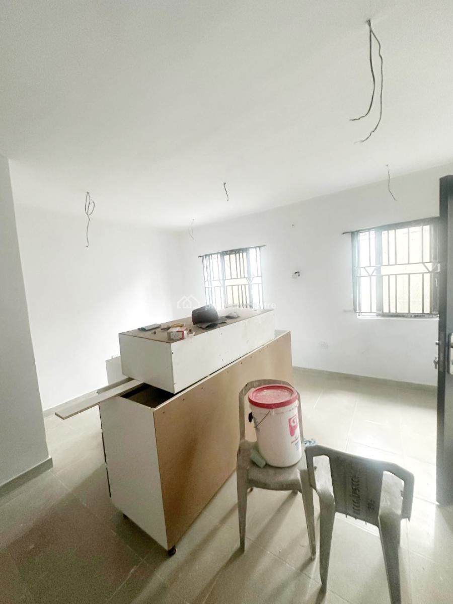 Luxury Mini Flat, Omole Phase 2, Ikeja, Lagos, Mini Flat (room and Parlour) for Rent