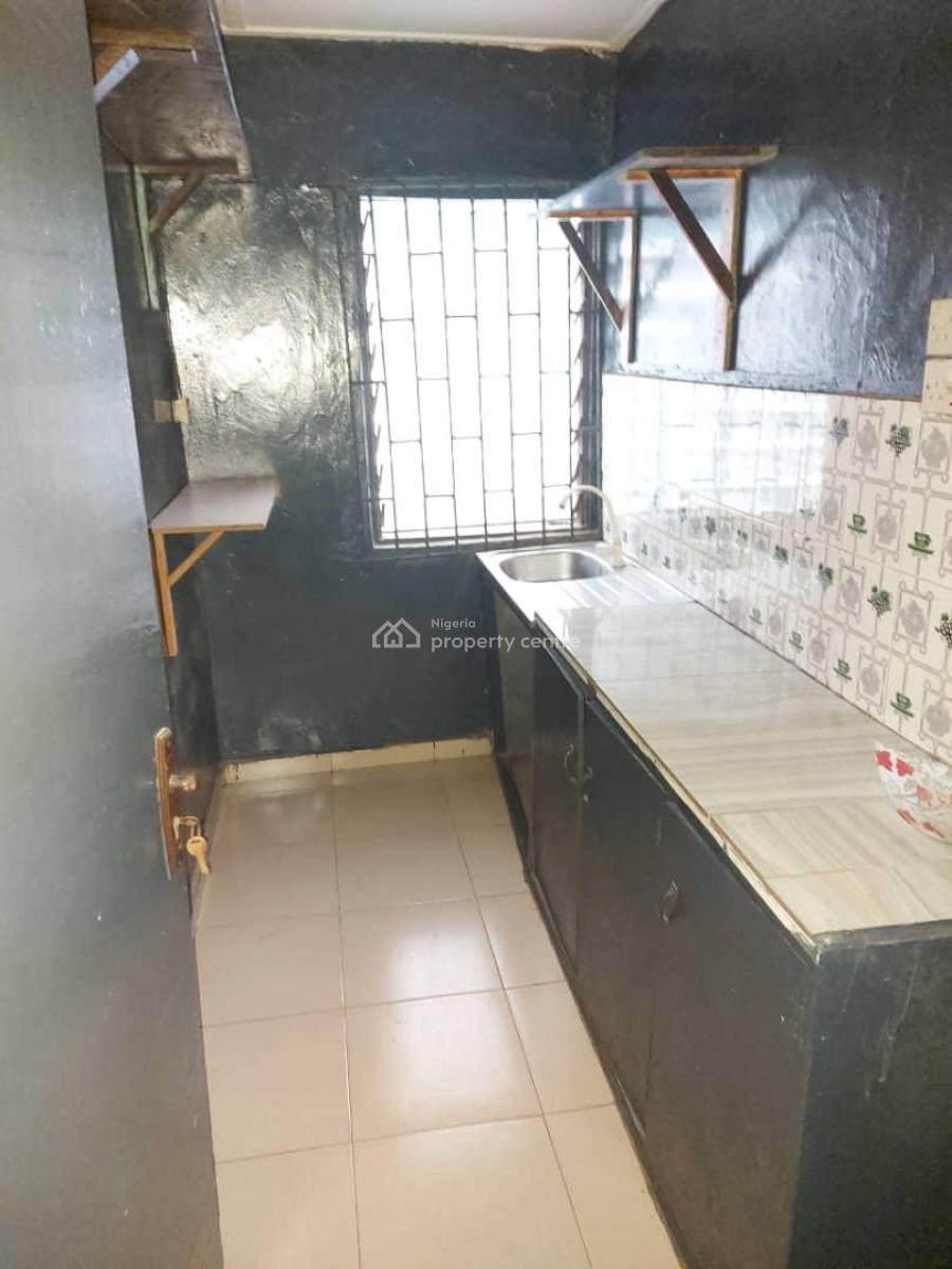 Mini Flat, Iyana Oworo - Bariga, Oworonshoki, Kosofe, Lagos, Mini Flat (room and Parlour) for Rent