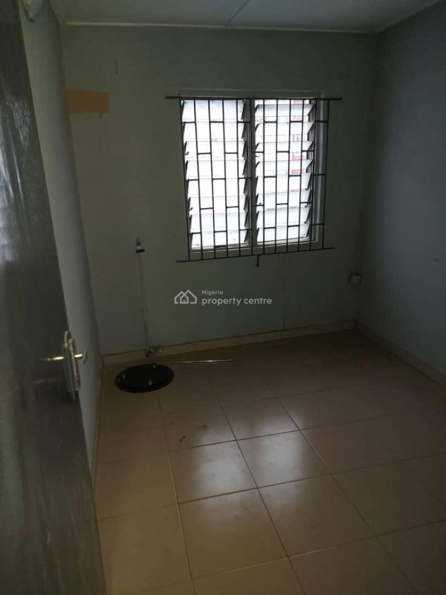 Mini Flat, Iyana Oworo - Bariga, Oworonshoki, Kosofe, Lagos, Mini Flat (room and Parlour) for Rent